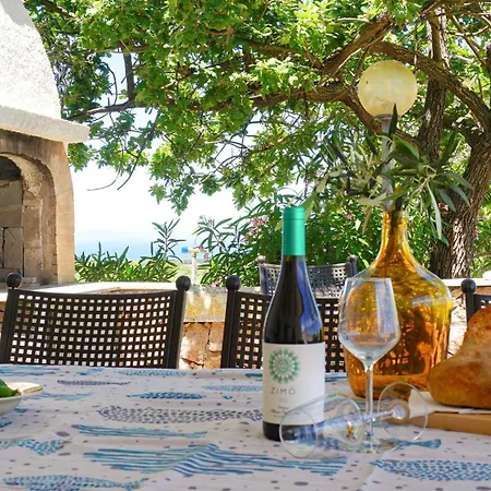 - La Prunosa Holiday home *