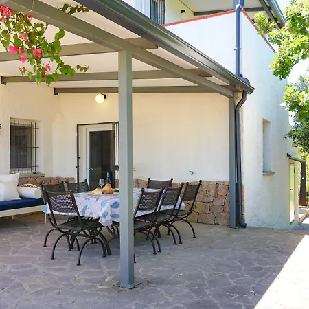 - La Prunosa Casa de Férias Sorso